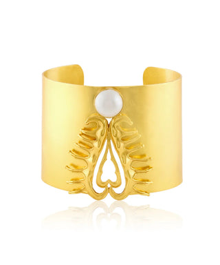 Amour Heart Statement Cuff