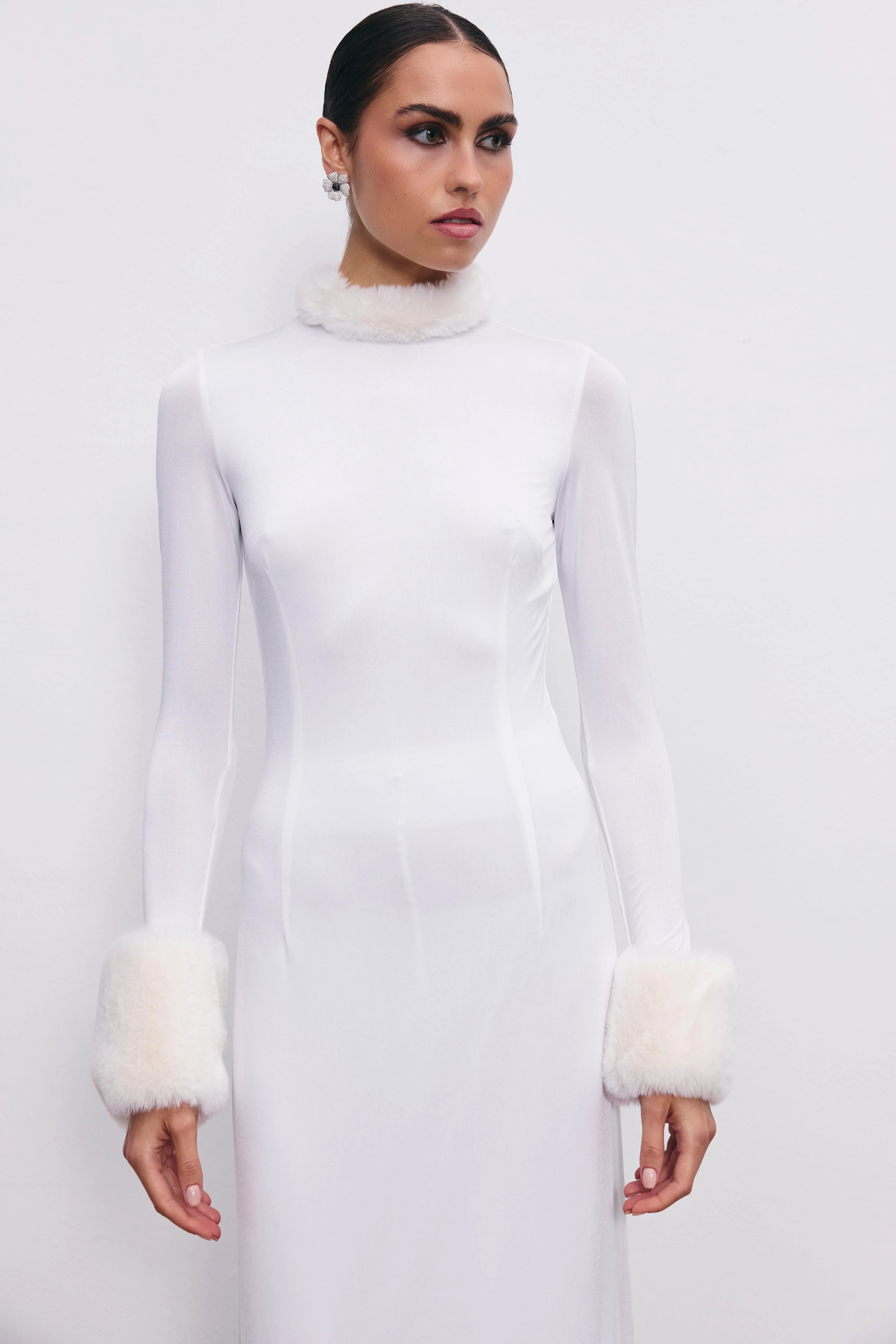 Bella faux-fur trim maxi jersey dress L / White Bella faux-fur trim maxi jersey dress L / White
