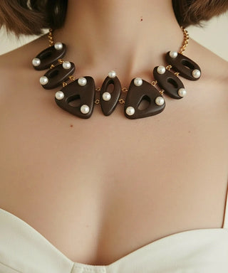 Shore Glow Necklace