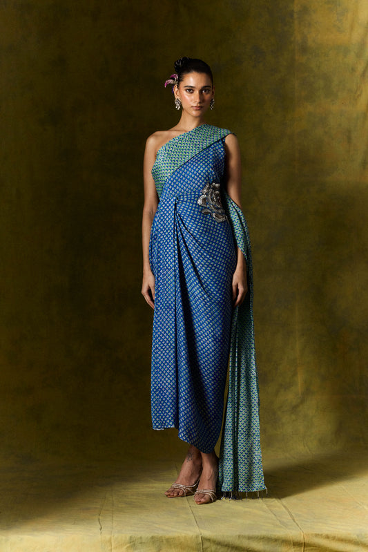 Zaroon Silk Saree Dress